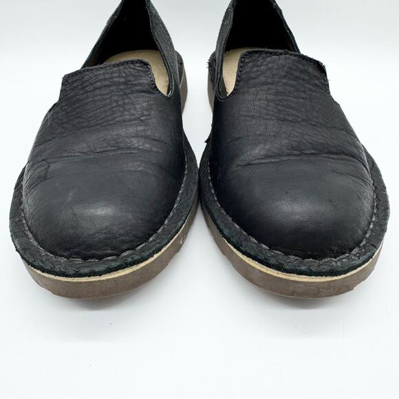 L.L. Bean Stonington Black Leather Slip On Flat Loafers Size 8.5 Minimal Office - Picture 7 of 12